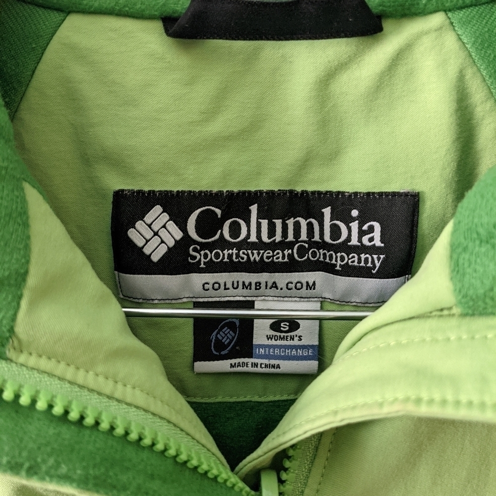 Columbia Women's Winter Coat - Picture 2 of 5